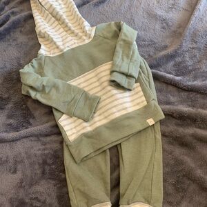 Cozy Kids Green and White Hoodie Set